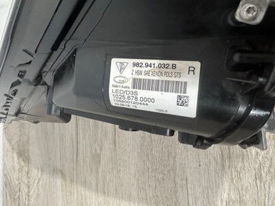 Лампа права porsche cayman 982941032b фото №1