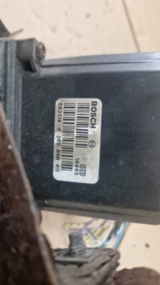 Citroen c8 насос abs 2.0 hdi 0265800011 фото №1