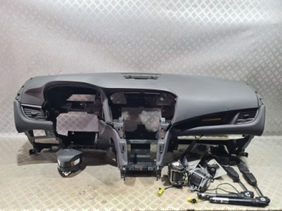 Приборная панель приборная панель консоль подушка безопасности ремни opel zafira c lift фото №1