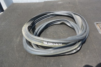 Vw passat cc lift прокладка крышки багажника задняя оригинал 08-16 фото №1