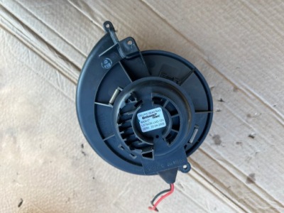 Повітродувка обдув вентилятор opel astra h 2004-2008 1.6 52407543 фото №1