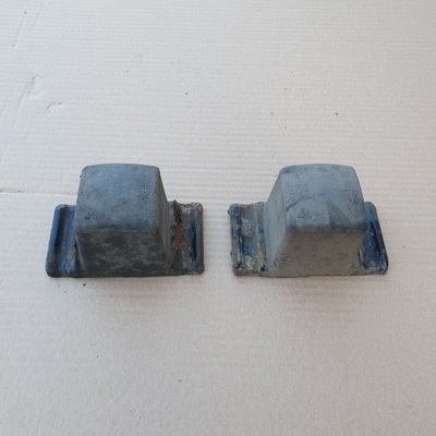 Iveco eurocargo відбійник ресора фото №1