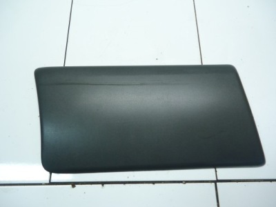 Opel vivaro renault trafic молдинг правая задняя 8200326368d фото №1