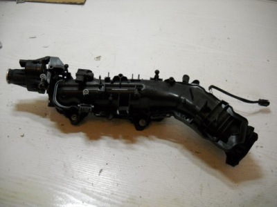 Колектор впускний  bmw f40 f48 f45 mini 1.5d 8596905 фото №1