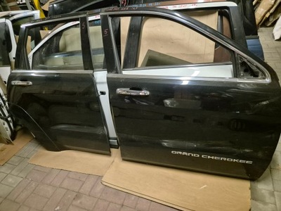 Дверь передние jeep grand cherokee wk2 2015-2021r оригинал фото №1