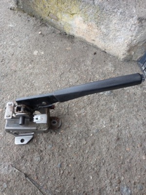 Рычаг тормоза ручного peugeot 307 sw фото №1