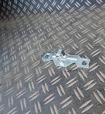 Audi q7 4l 06- засов крышки задний задняя фото №1