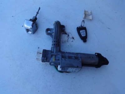 Hyundai ix55 06-12r замок зажигания ключ вкладка фото №1