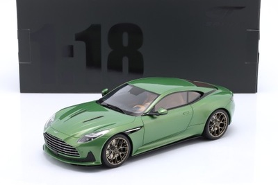 GT SPIRIT ASTON MARTIN DB12 4.0L V8 Coupe 2023 Green metall. L.E.1/999 1:18
