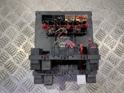 Модуль блок управления блок управления бортовой сетью bcm passat b6 3c0937049h фото №1