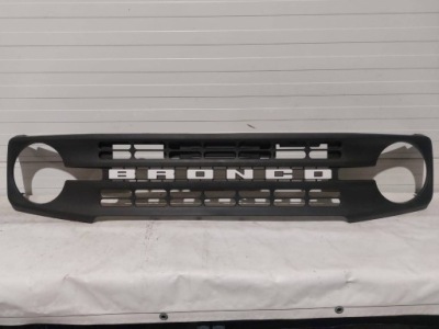 Решітка радіатора передній перед ford bronco m2db8w200fg фото №1