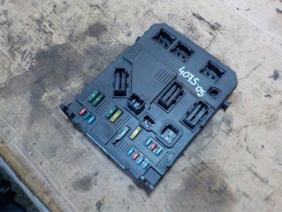 Модуль bsi комфорту peugeot 407 2.0hdi фото №1