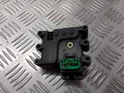 Моторчик крышка отопителя mazda 6 фото №1