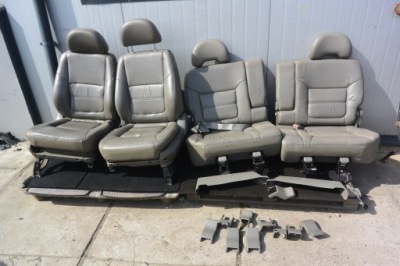 Сиденья заднее сиденье салон nissan patrol y61 long 5d кожа 7 мест uk фото №1