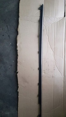 Ford mustang 2015 молдинг ущільнювач хромована фото №1