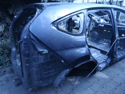 Чверть крила правий задня права задня honda crv cr-v iv фото №1