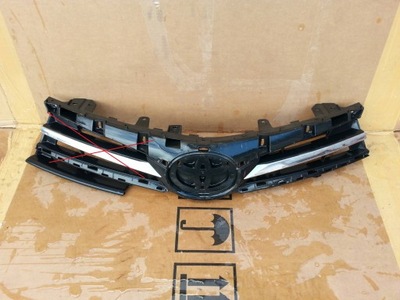 Corolla e16 lift 03-16 решітка радіатора решітка радіатора хром перед фото №1