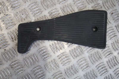 Захист кронштейн накладка пластик ferrari f8 tributo фото №1