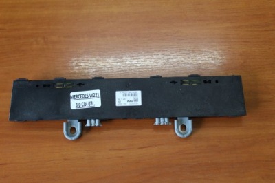 Усилитель модуль антенны mercedes w221 a2218208089 фото №1
