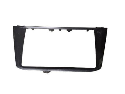 Vw tiguan 2 5na dekor рамка радіо навігації 5nn858069b фото №1