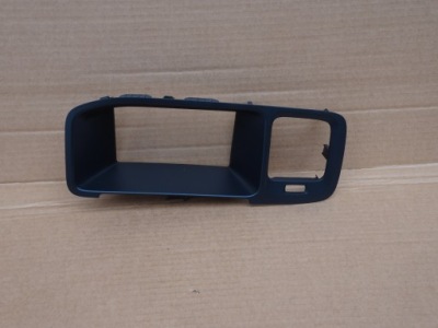 Volvo v60 s60 ii защита заглушка навигации 30791675 фото №1