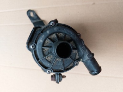 Dacia dokker stepway насос циркуляция воды оригинальная фото №1