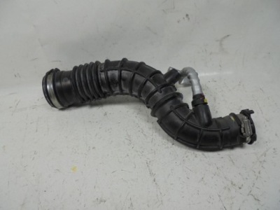Шланг пабтрубок  труба воздуха 165764382r renault captur i lift 18r фото №1