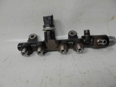 Молдинг упорскування датчик renault clio v 1.5 blue dci 20r 175213274r фото №1