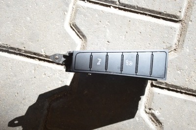 Passat b7 r-line кнопка pdc 3ac927137k фото №1