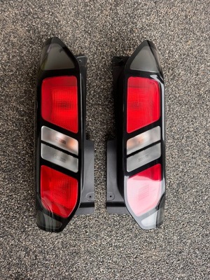 Лампи задня ford transit custom фото №1