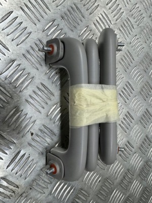 Hyundai kona ручка ручка стельовий права ліва передня задня 17-23 фото №1