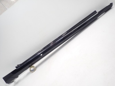 Молдинг накладка порог порог правый  tesla s 18r фото №1