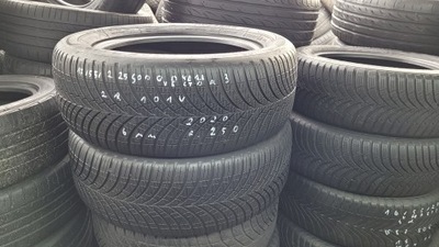 Wielosezonowe Goodyear Vector 4Seasons 225/55R17 101 W