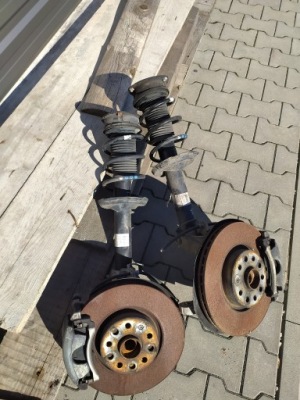 Audi 8v a3 2016 2.0 tdi quattro важіль поворотний кулак фото №1