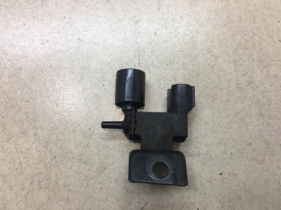 Клапан вакуумa corolla e12 2.0 d4d фото №1