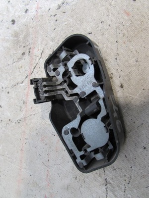 Молдинг вкладыш лампы задняя правая bmw e46 фото №1