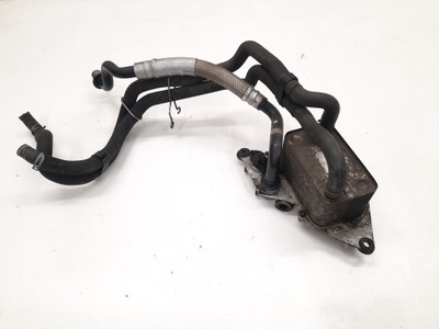 Audi r8 4.2 fsi 06- радіатор оливи 420117022a фото №1