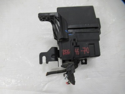 Hyundai i40 коробка запобіжників фото №1