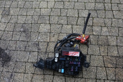 Коробка предохранителей mazda 6 kd4566767 фото №1