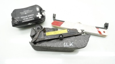 Mercedes slk r170 домкрат трикутник аптечка фото №1