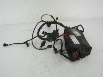 Volvo s40 2 коробка предохранителей 8688040 1,6d 04-07 фото №1