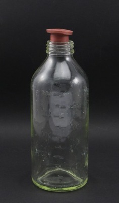 Stara butelka ze skalą 0253