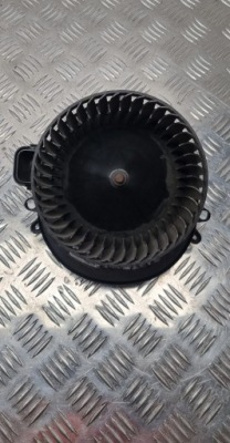 Bmw f15 f20 f30 f36 вентилятор обдув 9276112 фото №1