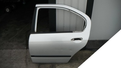 Nissan primera p11 4d sedan 96- двері ліва задні фото №1
