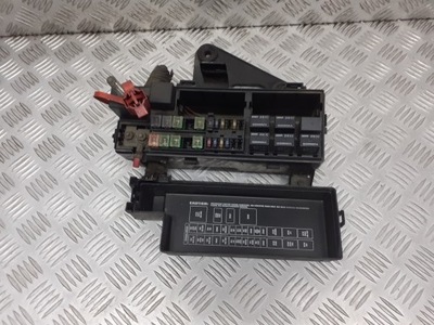 Коробка запобіжників chrysler pt cruiser 2.0 16v фото №1