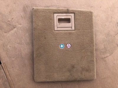 Заглушка аптечка багажника opel signum 24461283 фото №1