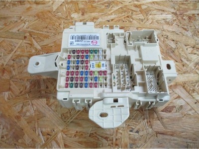 Kia sorento iii коробка предохранителей модуль bsi фото №1