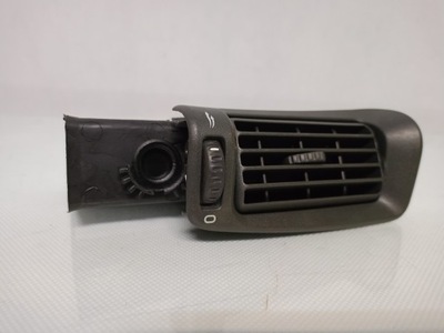 Решётка обдув средняя правая volvo v70 ii фото №1
