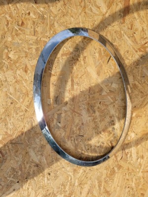 Рамка хром лампы перед правой mini cooper f55 фото №1