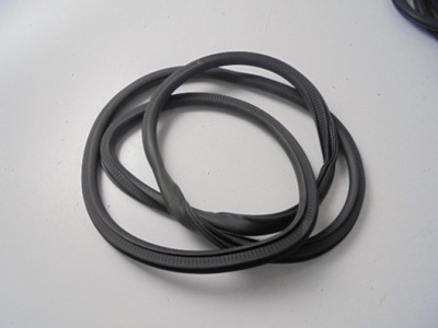 Прокладка дверь правый задняя citroen c3 aircross 17 r фото №1